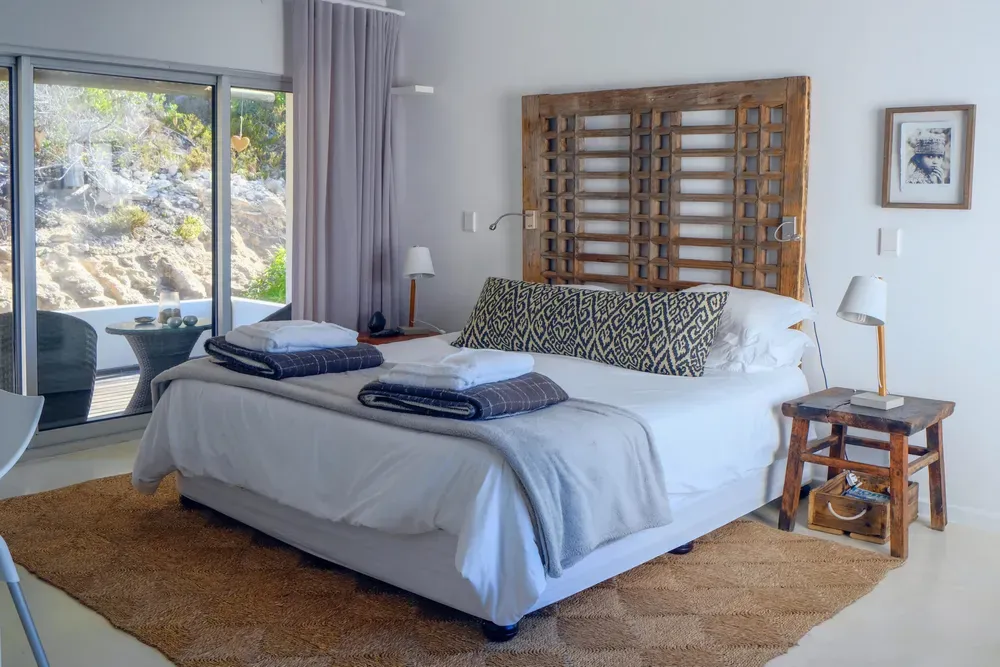 Zen View Suite — bedroom